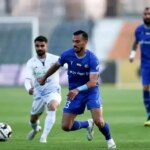 استقلال با نتیجه یک بر صفر مقابل استقلال خوزستان پیروز شد. ماشین ساپینتو کنار صدر پارک شده بود!