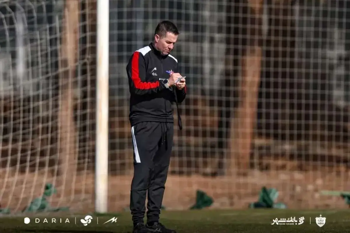 اسمار ستاره جوان پرسپولیس را به خدمت گرفت