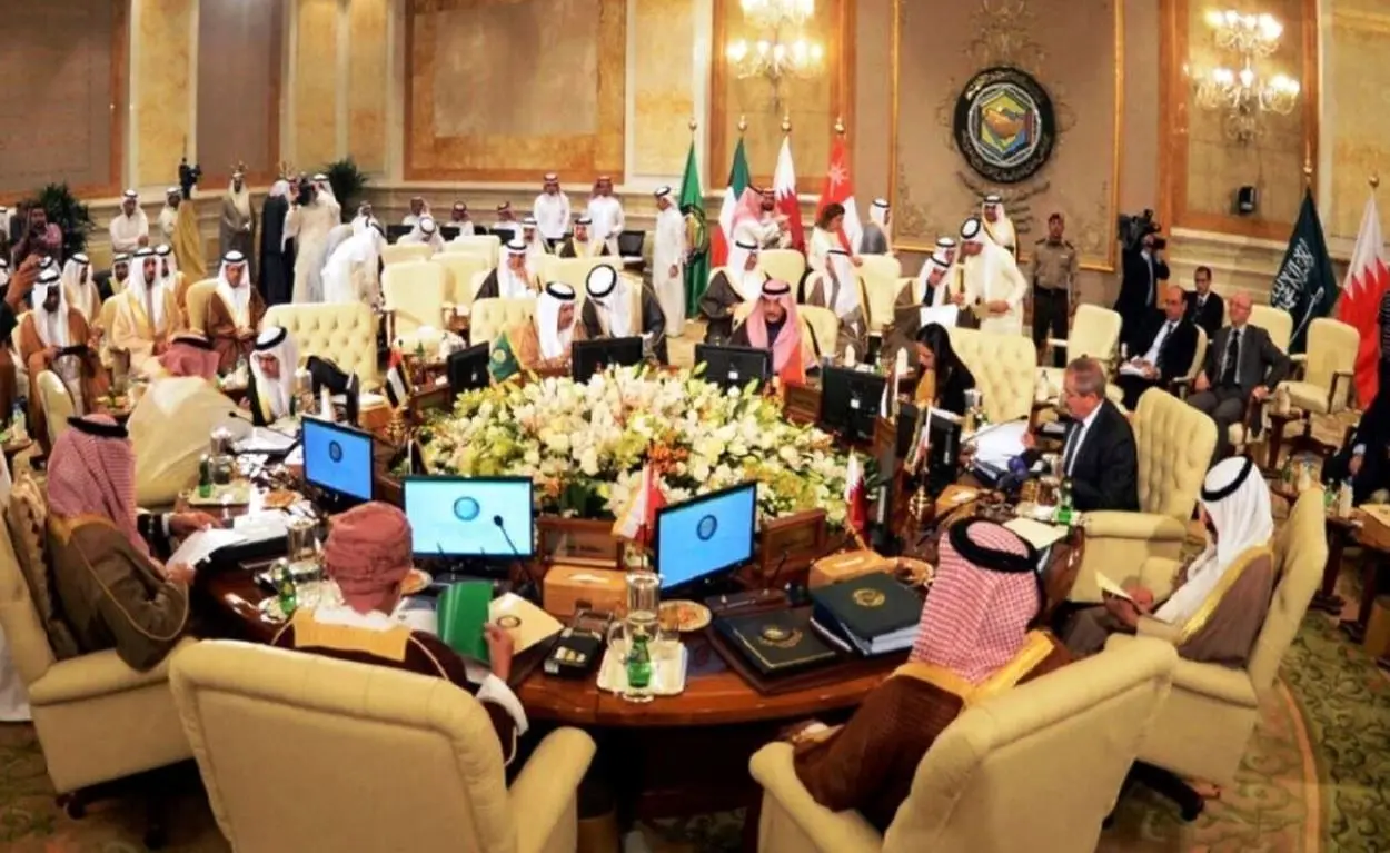 الشرق الاوسط: داستان ایران و آمریکا بزرگتر از آن است که اعراب وارد آن شوند 1 الشرق الاوسط: داستان ایران و آمریکا بزرگتر از آن است که اعراب وارد آن شوند