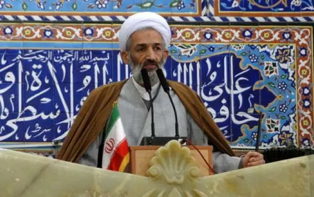 امام جمعه ساری: مردم روایت آشوبگران و شورشیان را از مطالبات صحیح جدا کنند