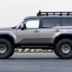 این تانک پرادو هست یا SUV؟