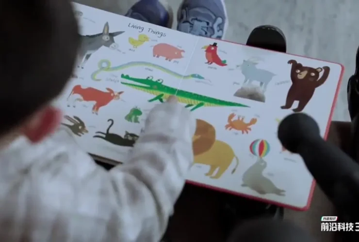 این ربات انسان نما در یک کوله پشتی جای می گیرد