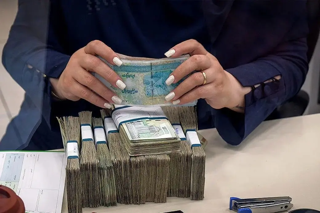 حقوق 1405; تکراری بودن قالب پرسنلی برای کارمندان