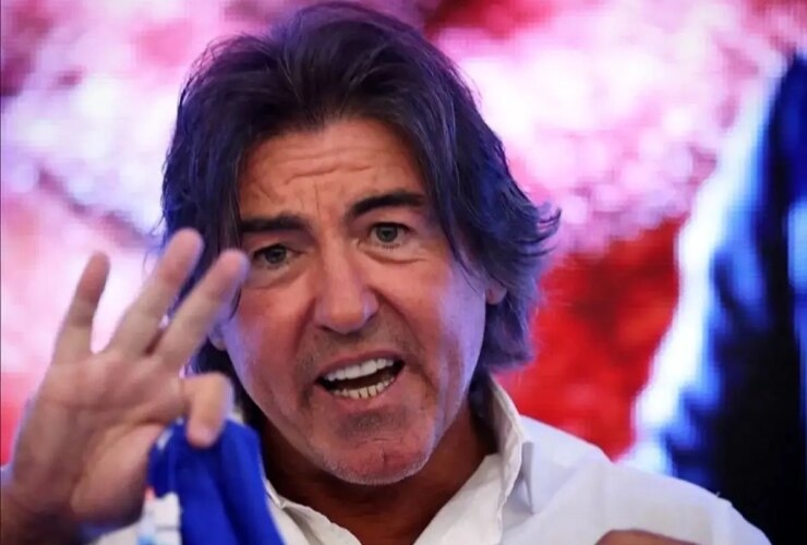 حمله شدید ساپینتو به تاجرنیا: 3 هفته دور بود، امروز ناگهان به رختکن آمد!