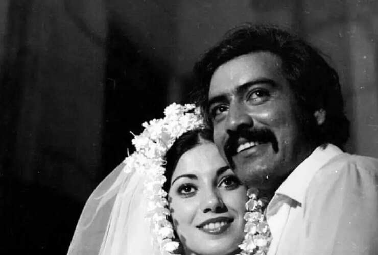 در کنار «منوچهر وثوق» 29 ساله و «ناصر ملک مطیعی»؛ سال 51