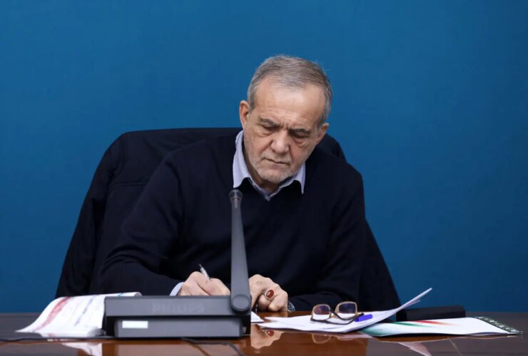 دستورالعمل پزشکان به کلیه وزارتخانه ها و نهادها: پیگیری گفتگو و درخواست با مردم