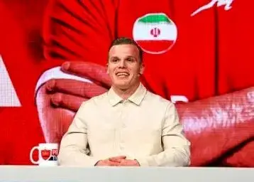 دنیل گرا: نصیحت یک سرباز و برد در دربی ها باعث شد من پرسپولیسی شوم! 1 دنیل گرا: نصیحت یک سرباز و برد در دربی ها باعث شد من پرسپولیسی شوم!