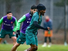 ستاره جلوی در خروجی؛ دلیل نارضایتی عثمر از بیفوما چیست؟ 8 ستاره جلوی در خروجی؛ دلیل نارضایتی عثمر از بیفوما چیست؟