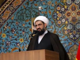 سوال امام جمعه همدان از دستگاه قضایی: چرا کسانی که در این کشور دچار فساد اقتصادی می شوند باید راحت زندگی کنند؟