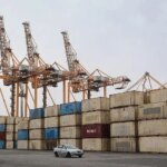 صادرات ایران در حال کاهش است