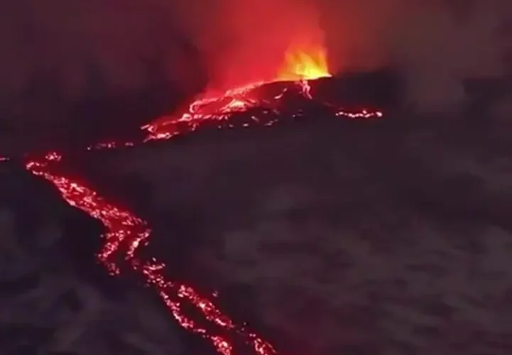 فوران آتشفشان اتنا در اوایل سال 2026 3 فوران آتشفشان اتنا در اوایل سال 2026