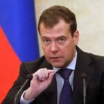 مدودف: حمله به ونزوئلا ثابت کرد که همه باید قدرت نظامی خود را تقویت کنند