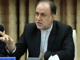 نایب رئیس مجلس نمایندگان ترامپ را تهدید کرد: یک بار شلیک کن تا کارت تمام شود ضربه می زنیم. 8 نایب رئیس مجلس نمایندگان ترامپ را تهدید کرد: یک بار شلیک کن تا کارت تمام شود ضربه می زنیم.