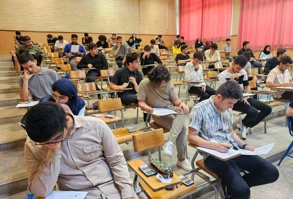 وزارت بهداشت: غیبت دانش آموزان در امتحانات موجه است 1 وزارت بهداشت: غیبت دانش آموزان در امتحانات موجه است