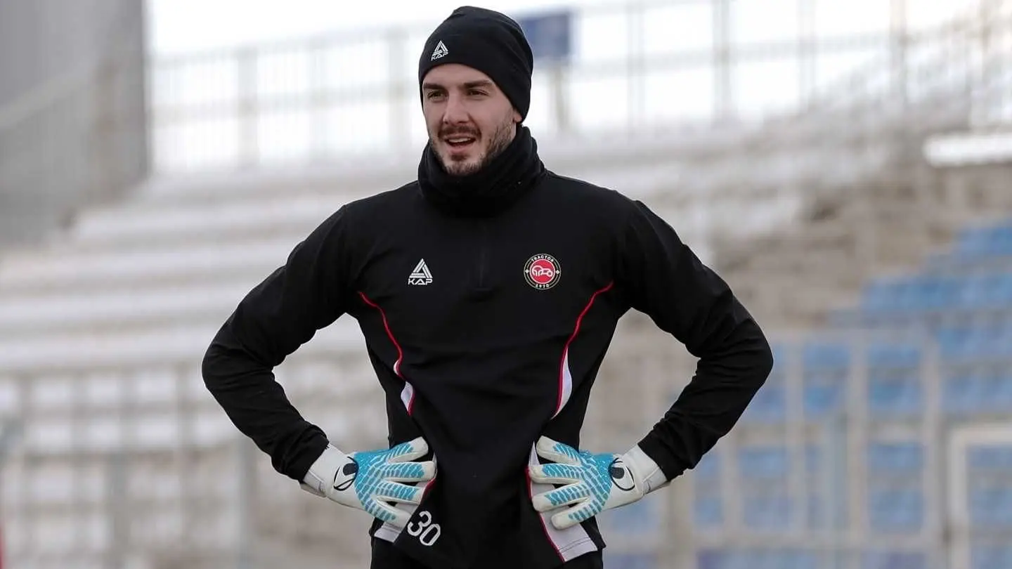 یوهانسون بدترین جذب اسکوچیچ در تراکتور است. پول رفت و سهمیه سوخت! 1 یوهانسون بدترین جذب اسکوچیچ در تراکتور است. پول رفت و سهمیه سوخت!