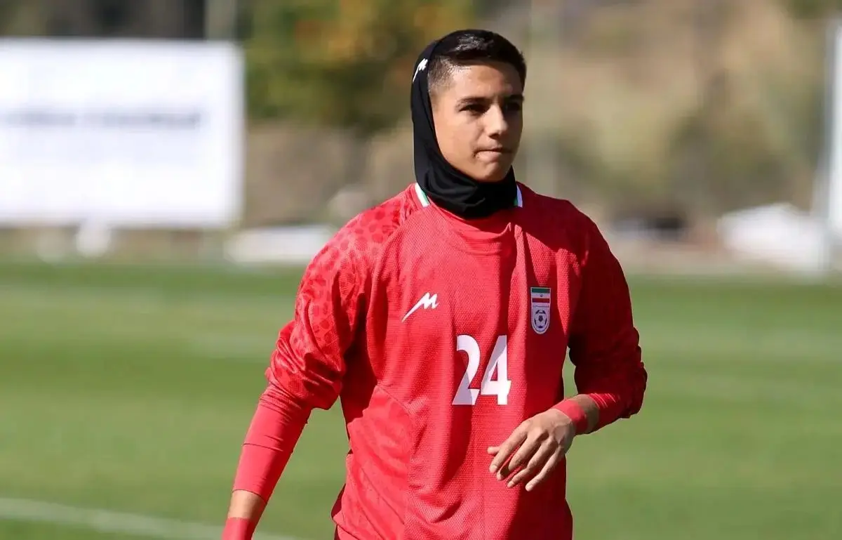 1769934702 چند ایرانی که ساعت های آخر را مال خودشان می