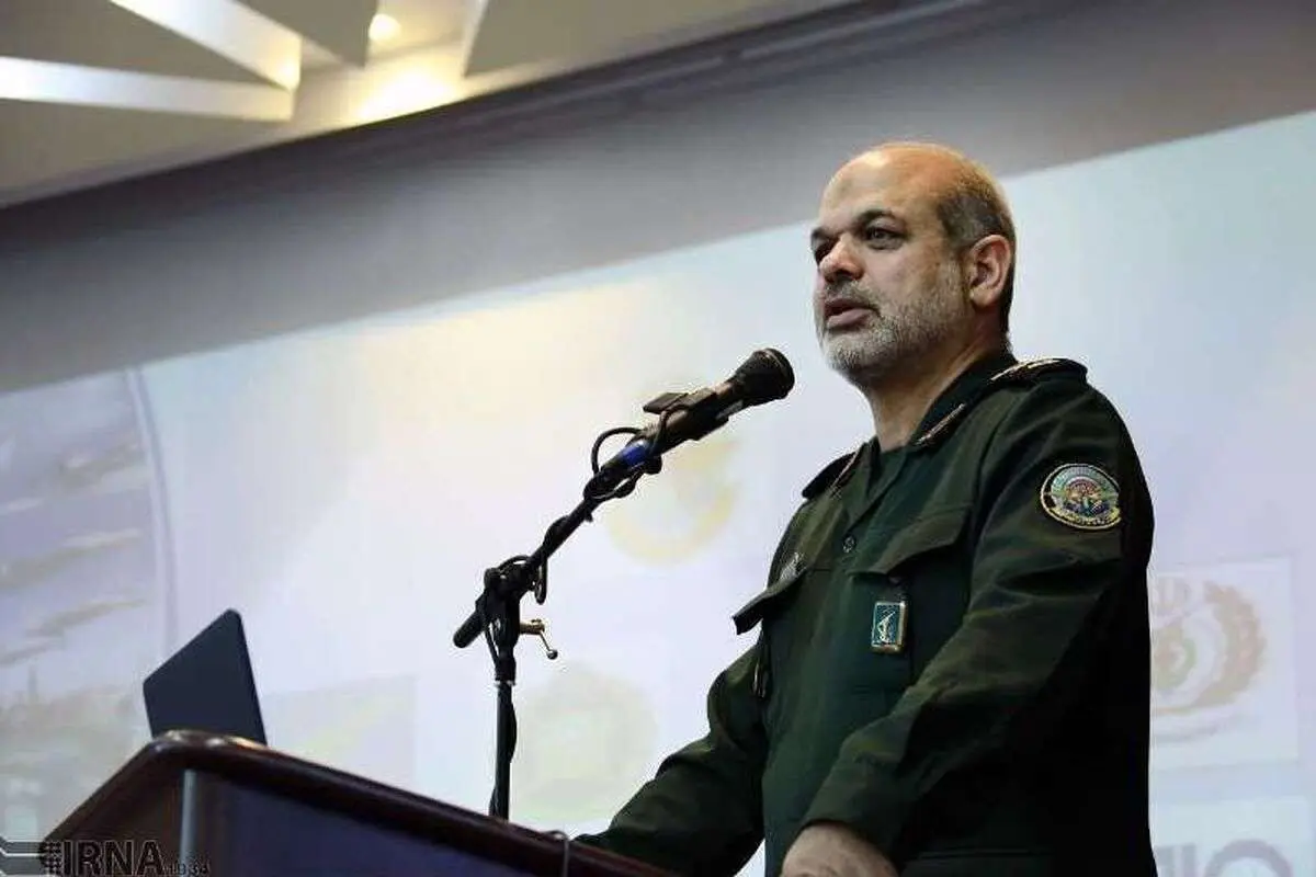 واکنش سردار وحیدی به حضور نیروی دریایی آمریکا در منطقه: نباید به آن توجه کرد 1 واکنش سردار وحیدی به حضور نیروی دریایی آمریکا در منطقه: نباید به آن توجه کرد