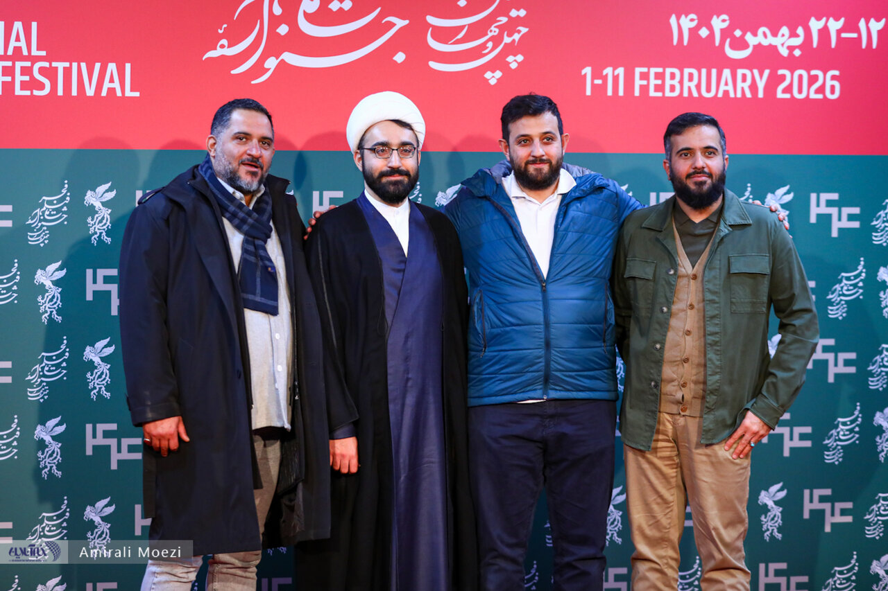 وقتی تابوی همجنس گرایی فقط یک ابزار تبلیغاتی / کشش به عدم اطمینان است