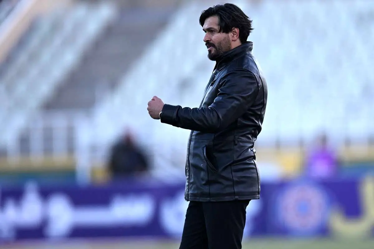 دقت گربه مشکی جدید استقلال; اجاق گاز برای زنده ماندن