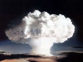 معرفی بمب هیدروژنی توسط رئیس جمهور آمریکا، بهمن 1328