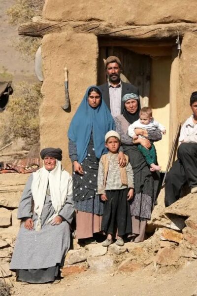 از انطباق تا رئالیسم؛ «کخ» وجه دیگری از سینمای قهرمان محور است/ما تحت تأثیر تبلیغات نیستیم 2 از انطباق تا رئالیسم؛ «کخ» وجه دیگری از سینمای قهرمان محور است/ما تحت تأثیر تبلیغات نیستیم