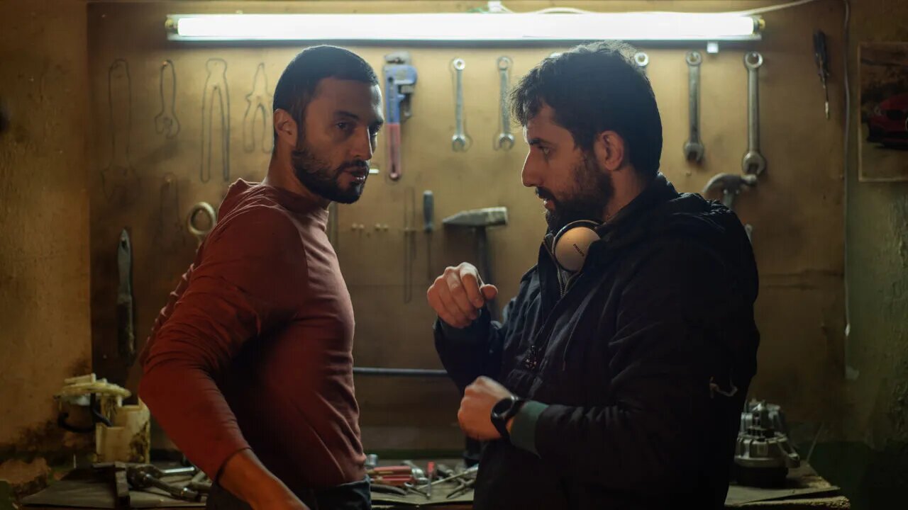 «اسکورت» حرکت عالی جناب یوسف! 1 «اسکورت» حرکت عالی جناب یوسف!