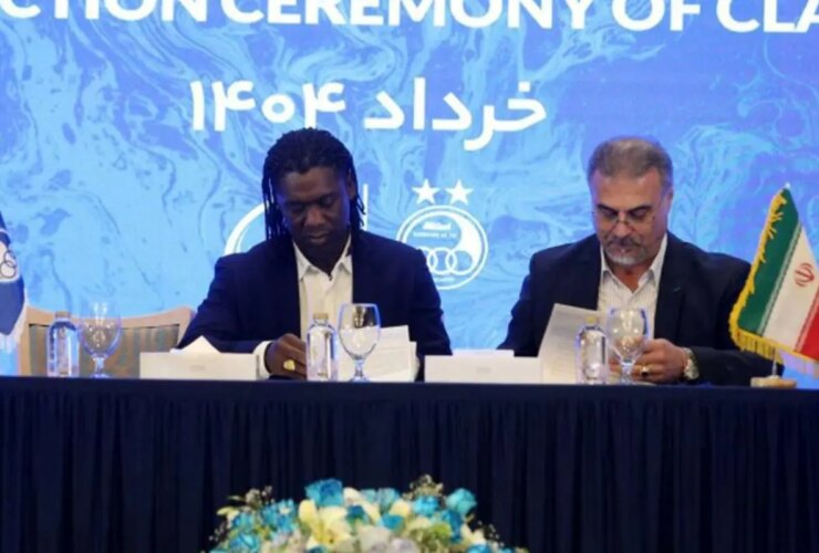 همکاری استقلال و کلارنس سیدورف به حالت تعلیق درآمد!