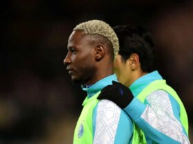 خارجی مستقل گران قیمت در شرایط نامشخص