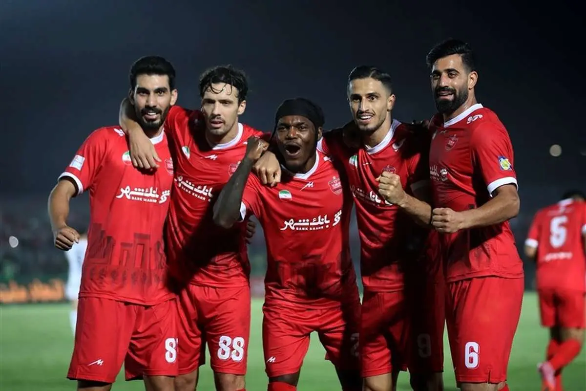 دیدار مدیرعامل پرسپولیس با 2 بازیگر خبرساز