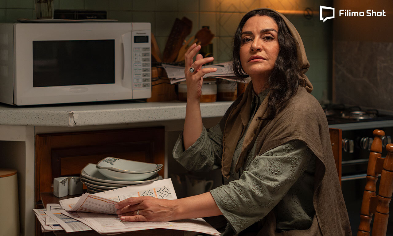 1770633294 416 مانی مقدم کارگردان فیلم خواب در آسیب جمعی هستیم و