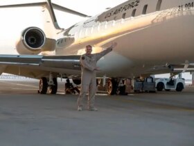 هواپیمای آمریکایی E-11