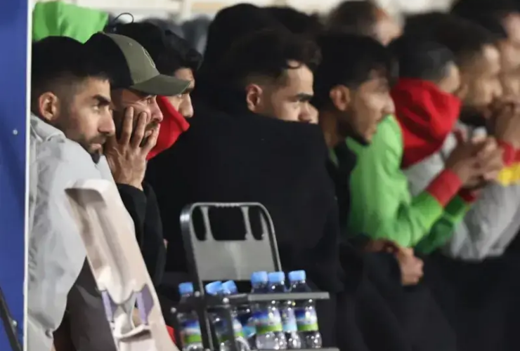 نیمکت پرسپولیس