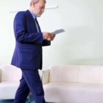 لاریجانی عازم مسقط شد/برنامه های دبیر شورای عالی امنیت ملی عمان