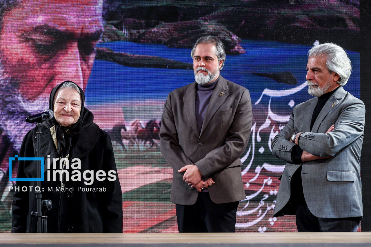 لاچینی: ماندگارترین نقش من بازی در «روسری قرمز» و خسرو شکیبایی + فیلم بود.