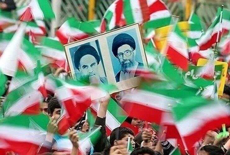 تصاویری از راهپیمایی مردم پایتخت در 22 بهمن