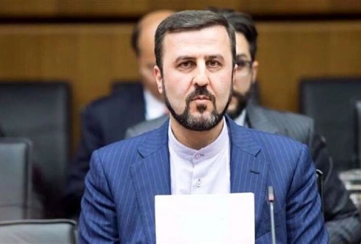 قریب آبادی معاون وزیر امور خارجه: ایران فقط در مورد مسائل هسته ای مذاکره خواهد کرد