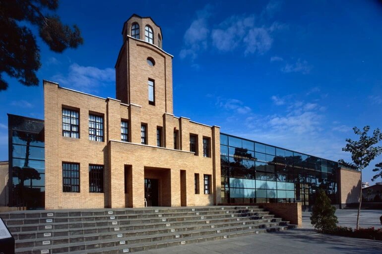 آخر هفته کجا برویم؟/ از گلستان تا نیاوران; سفر به قلب تاریخ در پایتخت / معرفی 10 قصر و کاخ برای یک سفر زمستانی 