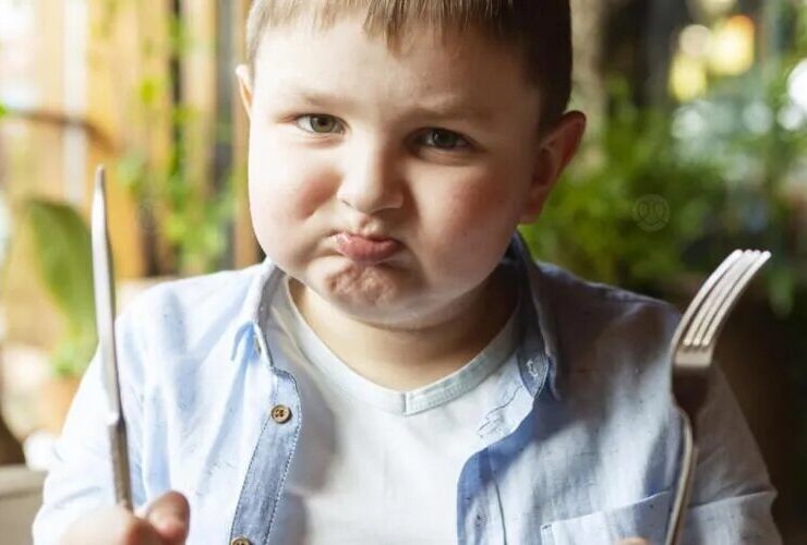 چاقی و کبد چرب؛ تهدید خاموش برای کودکان امروز 19 چاقی و کبد چرب؛ تهدید خاموش برای کودکان امروز