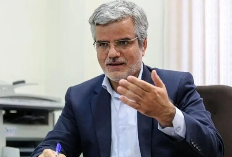 محمود صادقی