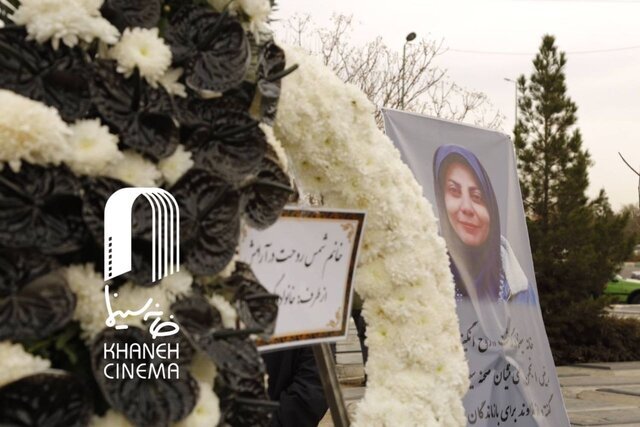 مجید صالحی، حسن فتحی و... در مراسم تشییع پیکر یکی از فعالان سینما 1 مجید صالحی، حسن فتحی، شمقدری و... در مراسم تشییع پیکر یکی از فعالان سینما