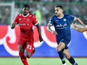 دیدار گل گهر مقابل پرسپولیس; بدون مخاطب