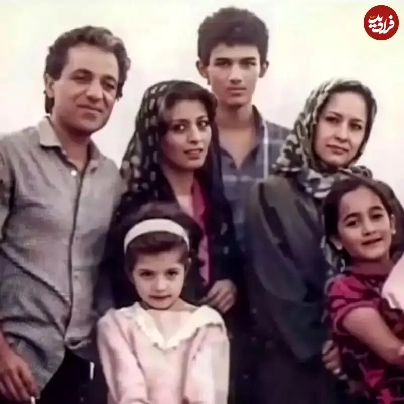 آزیتا حاجیان 30 ساله در کنار مرجان خواننده/عکس 1 آزیتا حاجیان 30 ساله در کنار مرجان خواننده/عکس