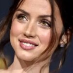 آنا د آرماس و جنیفر کانلی