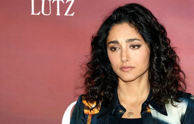 روزنامه کیهان مدعی شد: «دیکتاتوری ویرانگر» گلشیفته فراهانی; بازیکن غیرقانونی را گرفت! 1 روزنامه کیهان مدعی شد: «دیکتاتوری ویرانگر» گلشیفته فراهانی; بازیکن غیرقانونی را گرفت!