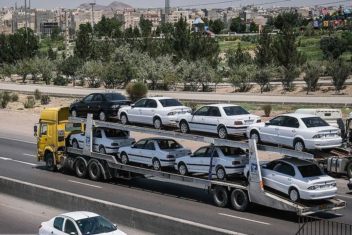 نقش بانک مرکزی در تعیین قیمت خودرو چیست؟