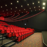 قیمت جدید بلیت سینماهای 1405 اعلام شد / بلیت متغیر و تغییر قیمت در ساعات مختلف / ساعت اکران نوروزی