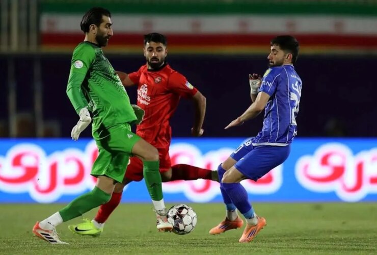 هیئت استیناف فدراسیون درباره محرومیت تراکتورسازی تصمیم گرفت