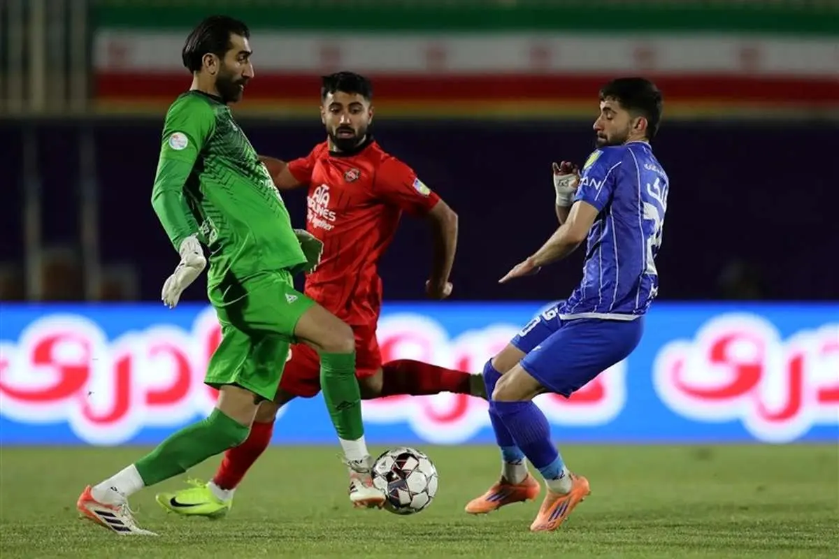 هیئت استیناف فدراسیون درباره محرومیت تراکتورسازی تصمیم گرفت 1 هیئت استیناف فدراسیون درباره محرومیت تراکتورسازی تصمیم گرفت