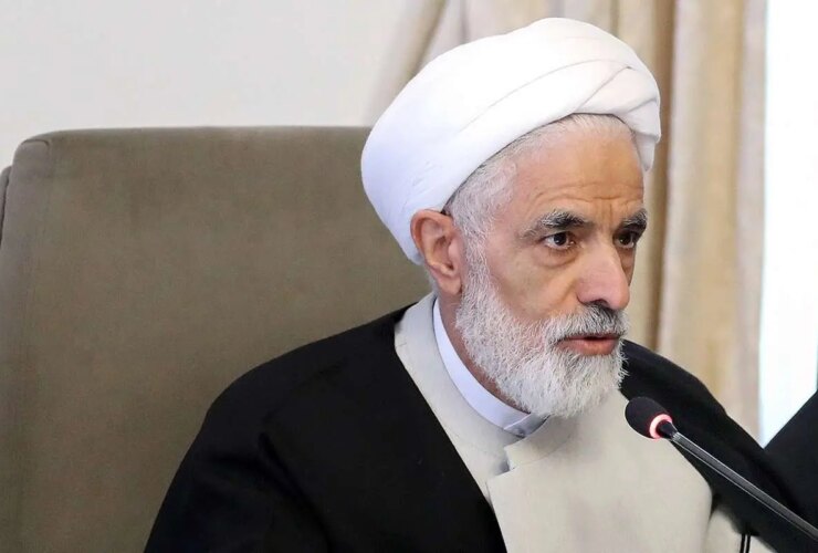 معاون امداد و نجات: شاید طوری رفتار کردیم که همه دنیا علیه ما هستند 30 معاون امداد و نجات: شاید طوری رفتار کردیم که همه دنیا علیه ما هستند