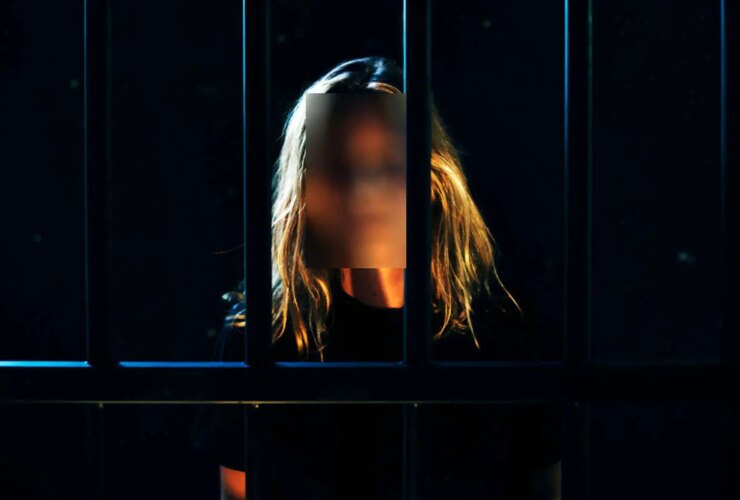 ۱۳ سال زندان برای مادر ۶۱ ساله ای که باعث مرگ نوزاد رها شده در سطل زباله شد